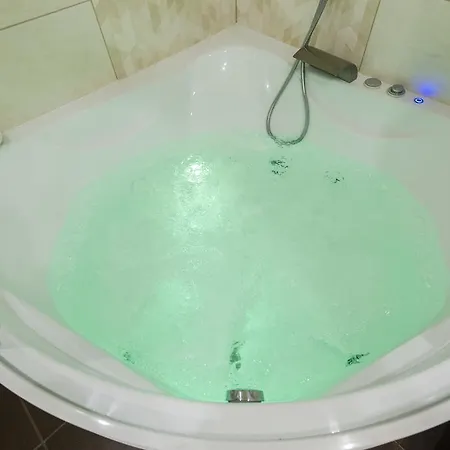 Homehotel Apartament Mińsk